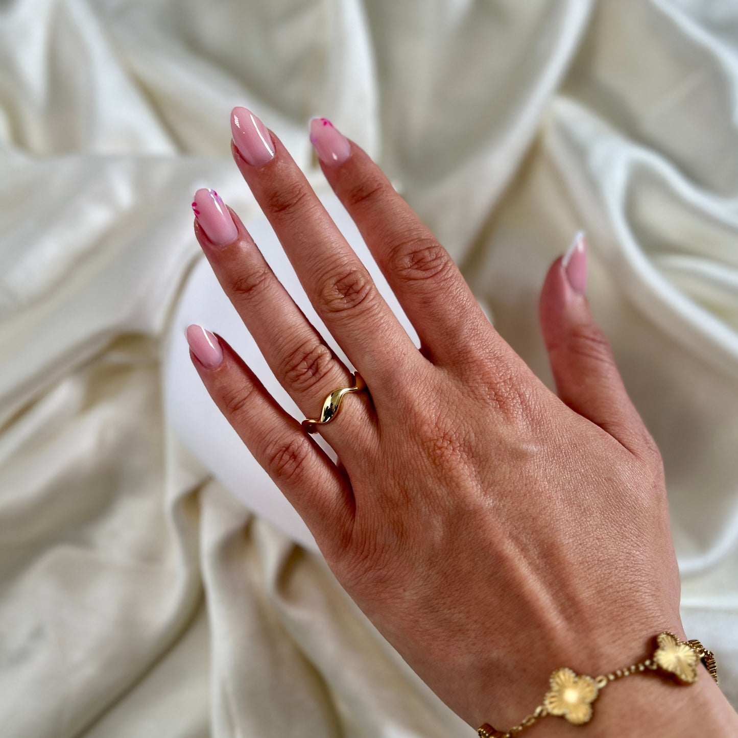 Wavy Ring