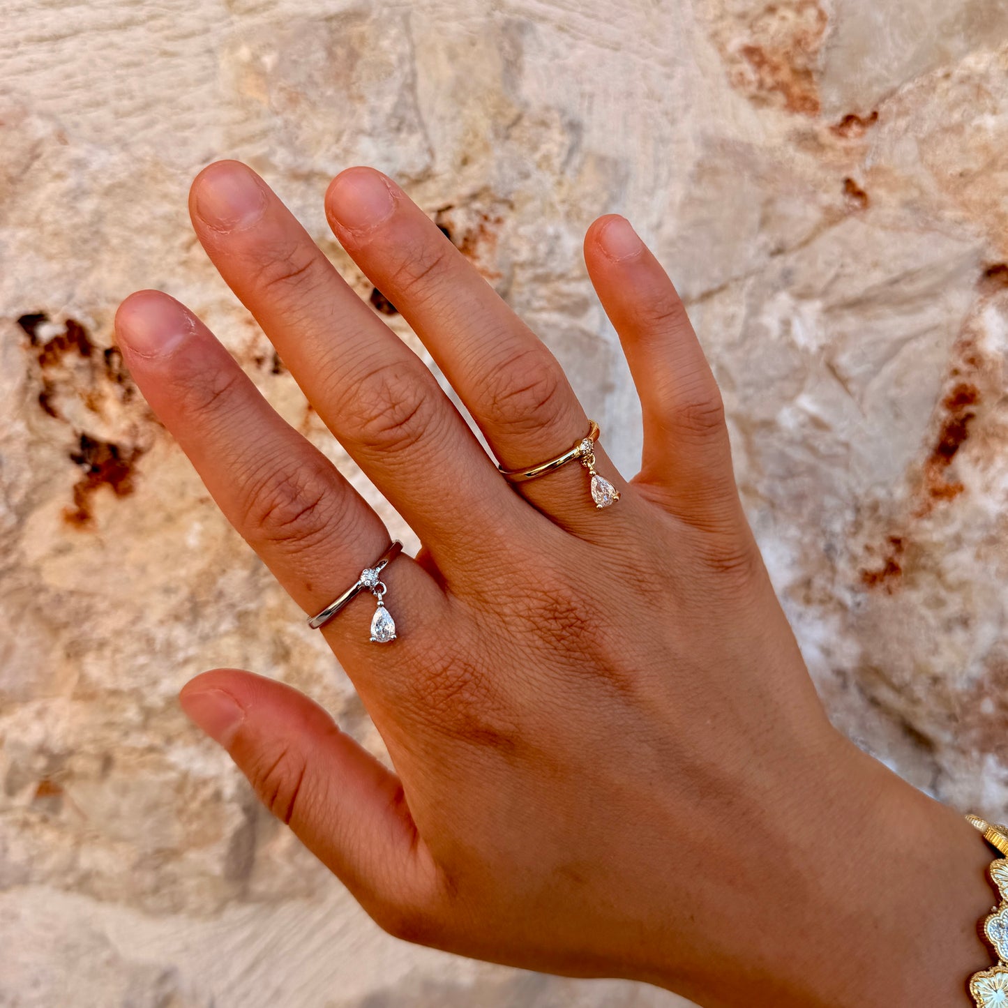Elia Ring